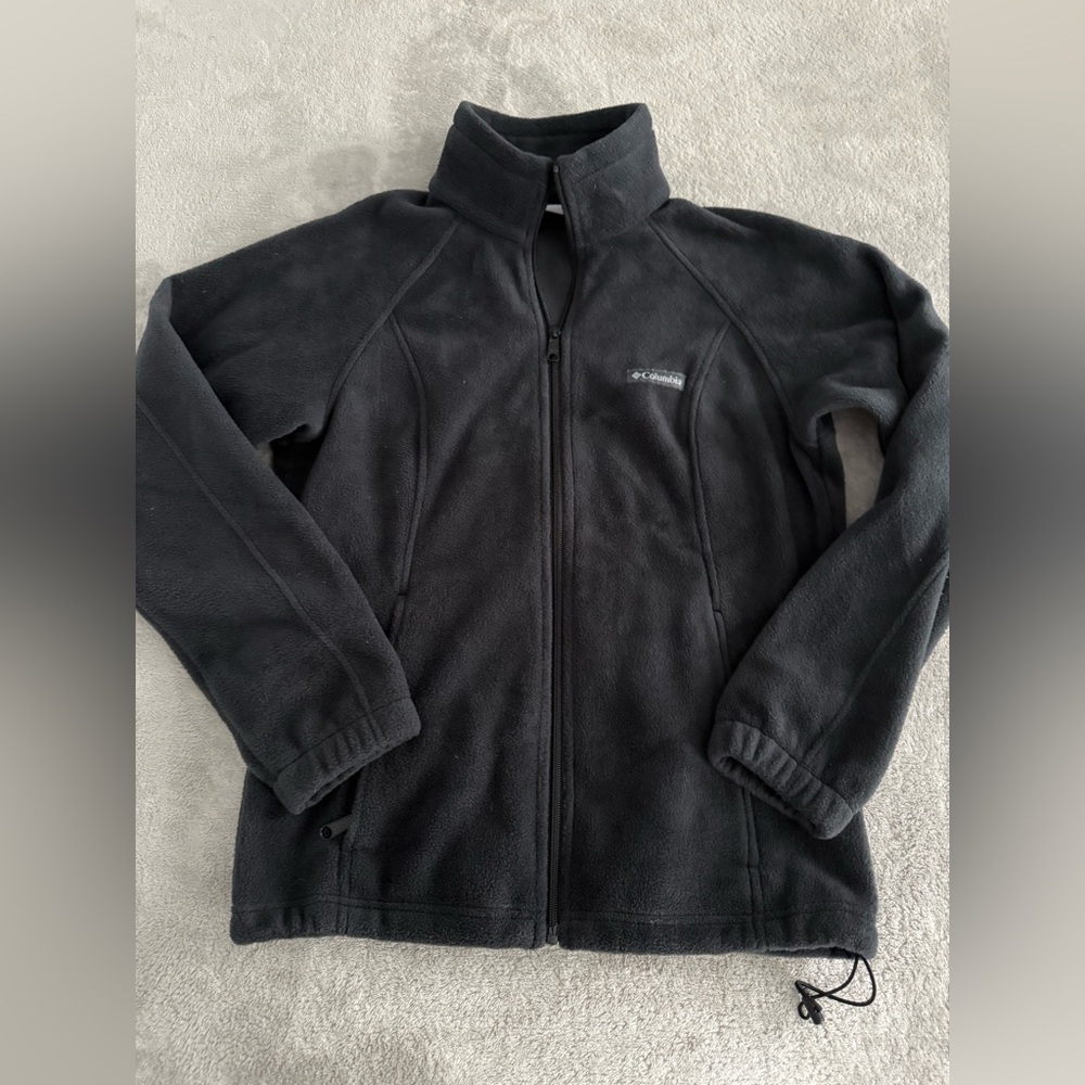 Women’s Columbia Fleece Jacket Size Medium in Black - Excellent Condition